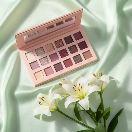 18 Color Eyeshadow Palette with Matte & Shimmer Shades – Long Lasting, Highly Pigmented, Professional Eye Makeup Kit