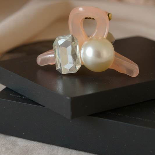 Elegant Pearl & Crystal Stone Hair Clip for Girls & Women | Stylish Hair Accessory – Light Pink