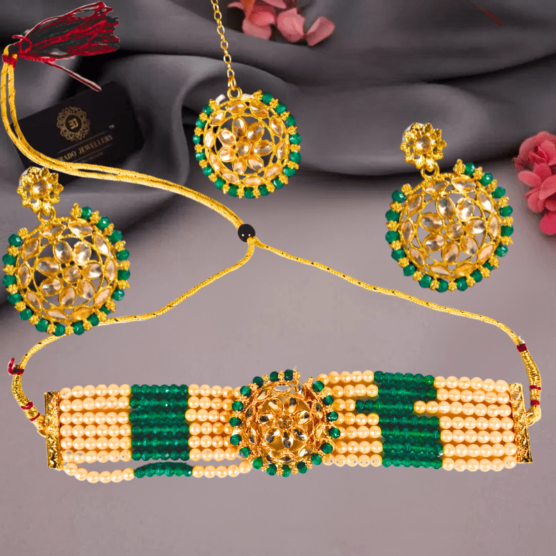 Traditional Kundan Choker Necklace Set with Earrings & Maang Tikka for Women and Girls (Green & Gold) - Roop Vibe